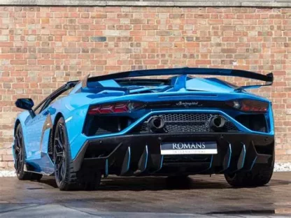 Lamborghini Aventador sjv roadster – Image 2